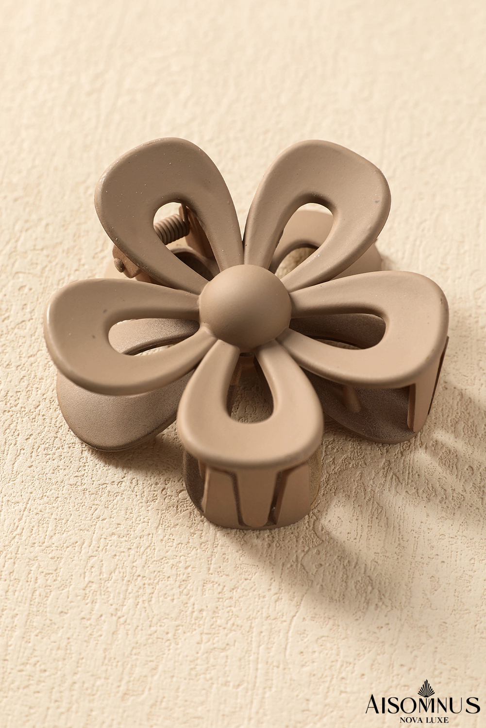 Camel Sweet Hollowed Flower Shape Claw Clip