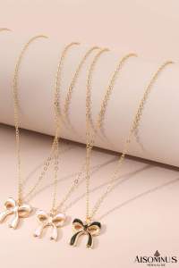 White Triple Layered Bowknot Necklace