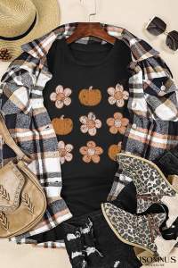 Black Pumpkin Flower Print Short Sleeve Graphic T Shirt