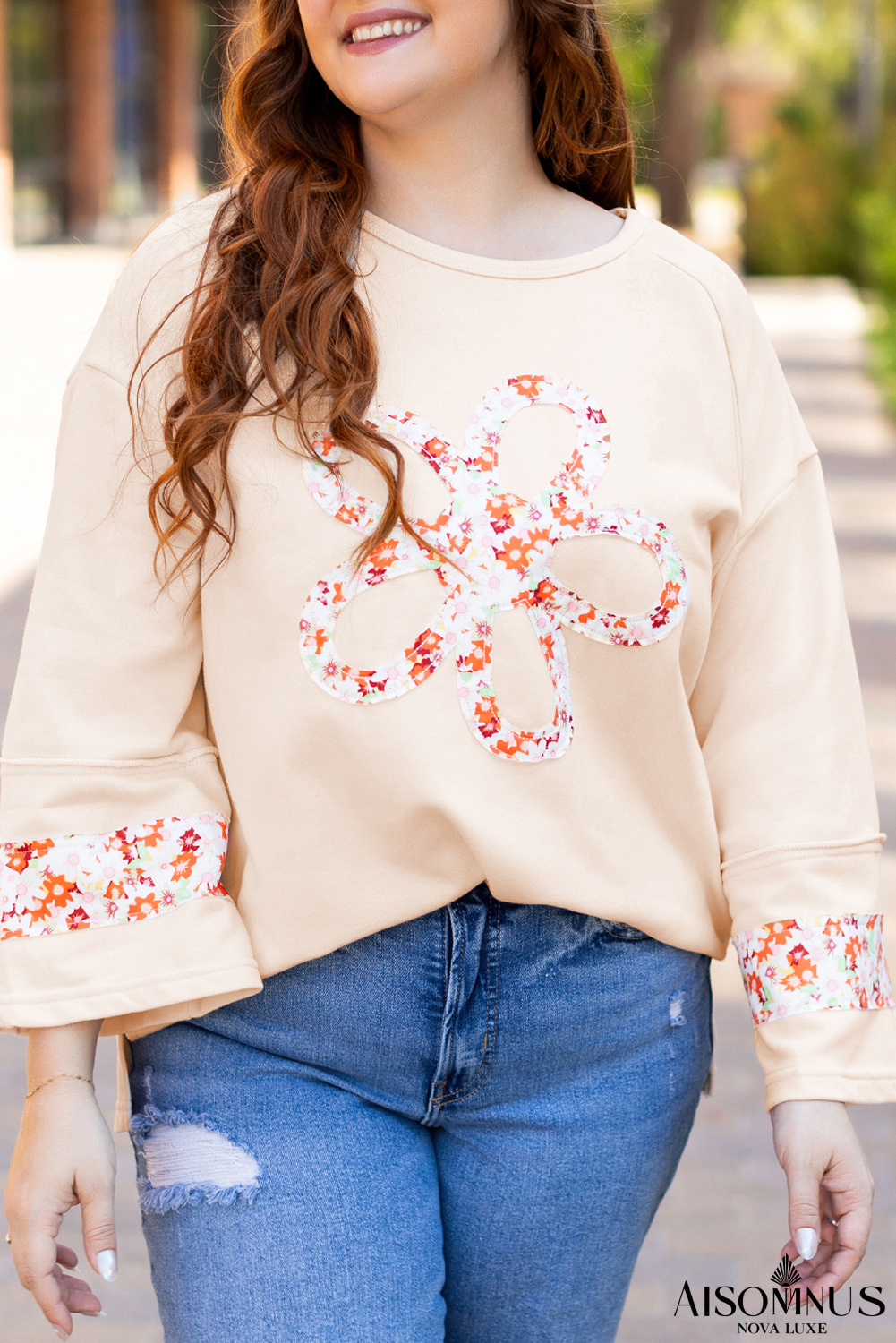 Beige Flower Patched Side Slits Plus Size Top