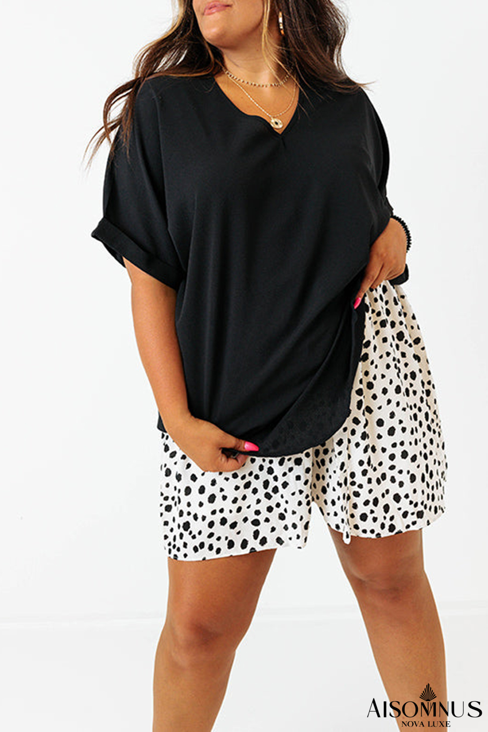 Black Seamed Back High Low Hem V Neck Plus Size Tee