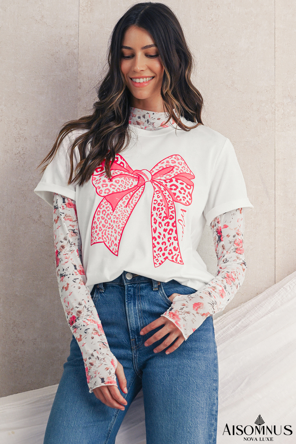 White Leopard Bowknot Graphic Crew Neck Tee