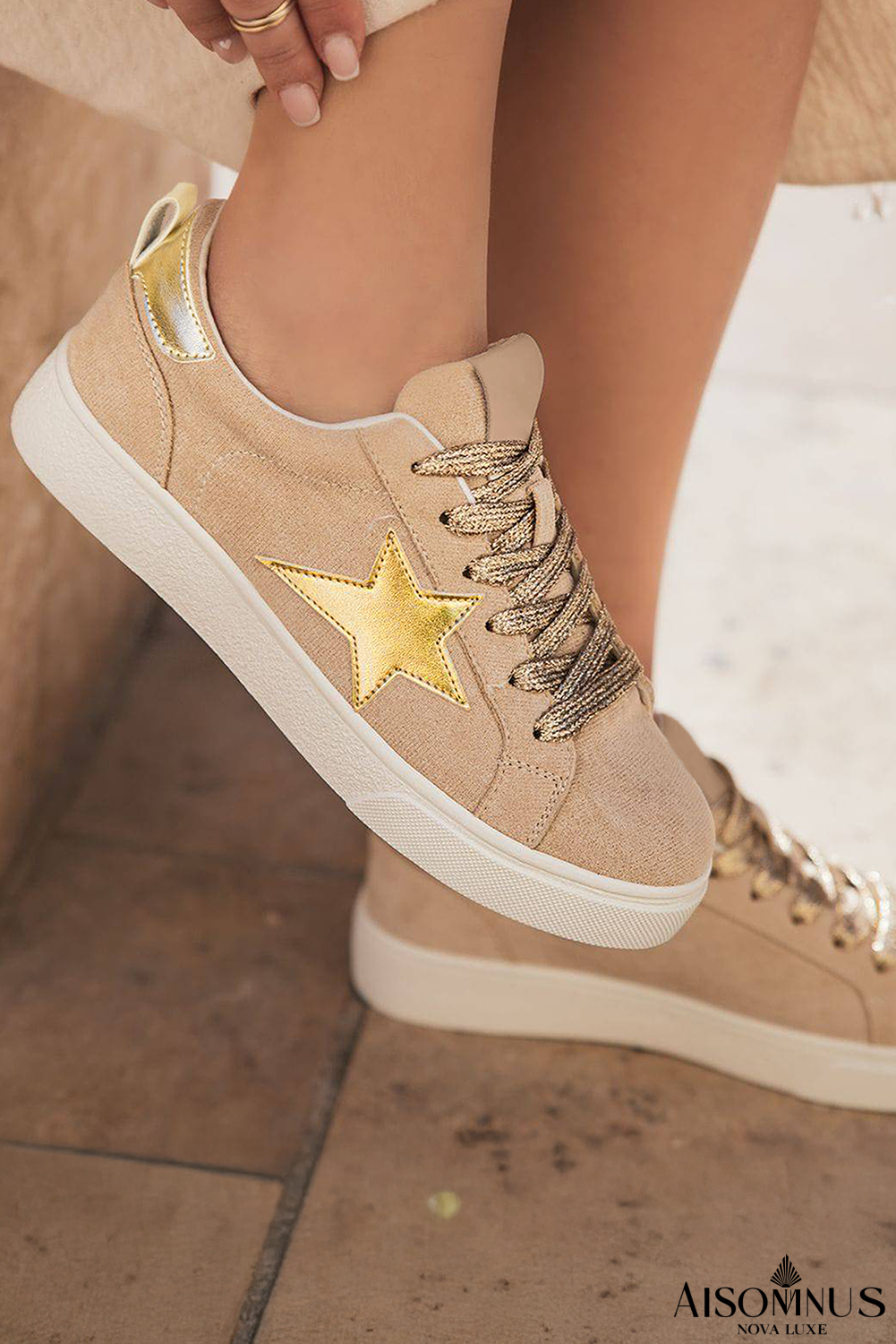 Buckskin Star Patch Lace Up Shoes