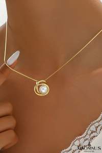 Gold Pearl Pendant Chain Necklace
