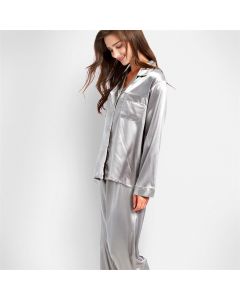 Silk long sleeve pajamas