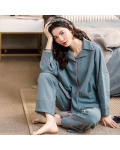 Women's long sleeve pajamas suit