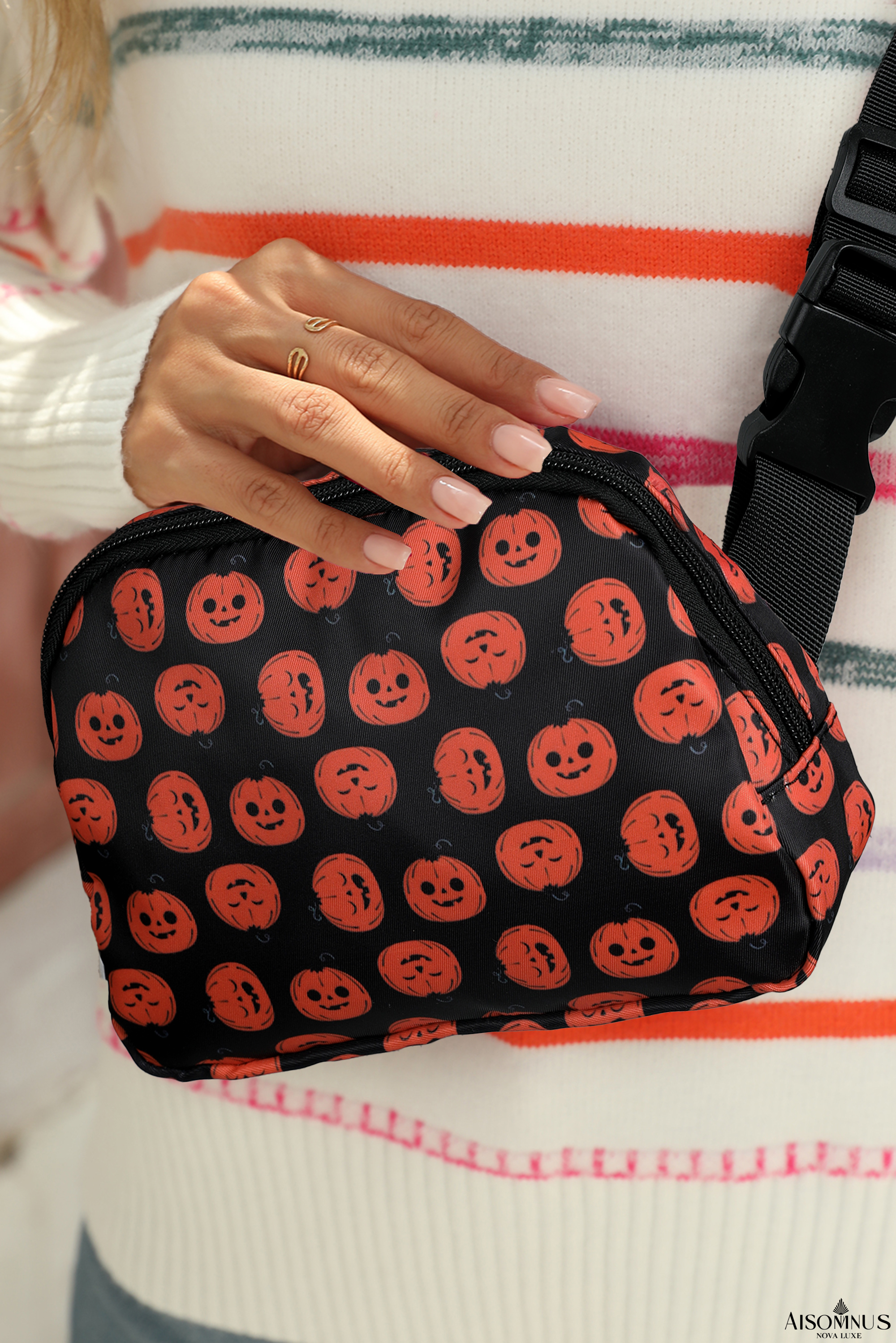 Black Halloween Pumpkin Print Buckle Strap Crossbody Bag