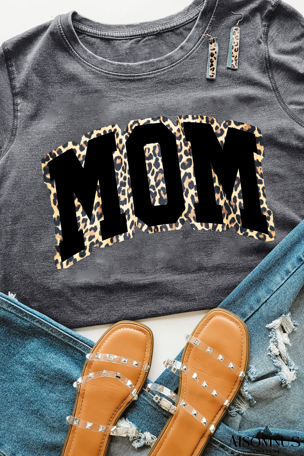 Gray Leopard MOM Graphic Crewneck Mothers Day T Shirt