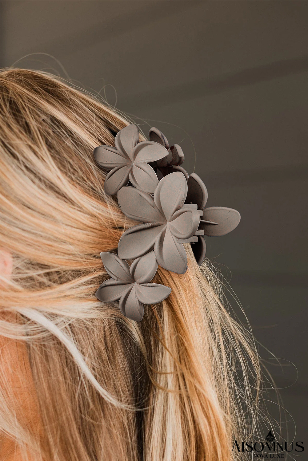 Parchment 3D Flower Plastic Resin Hair Claw