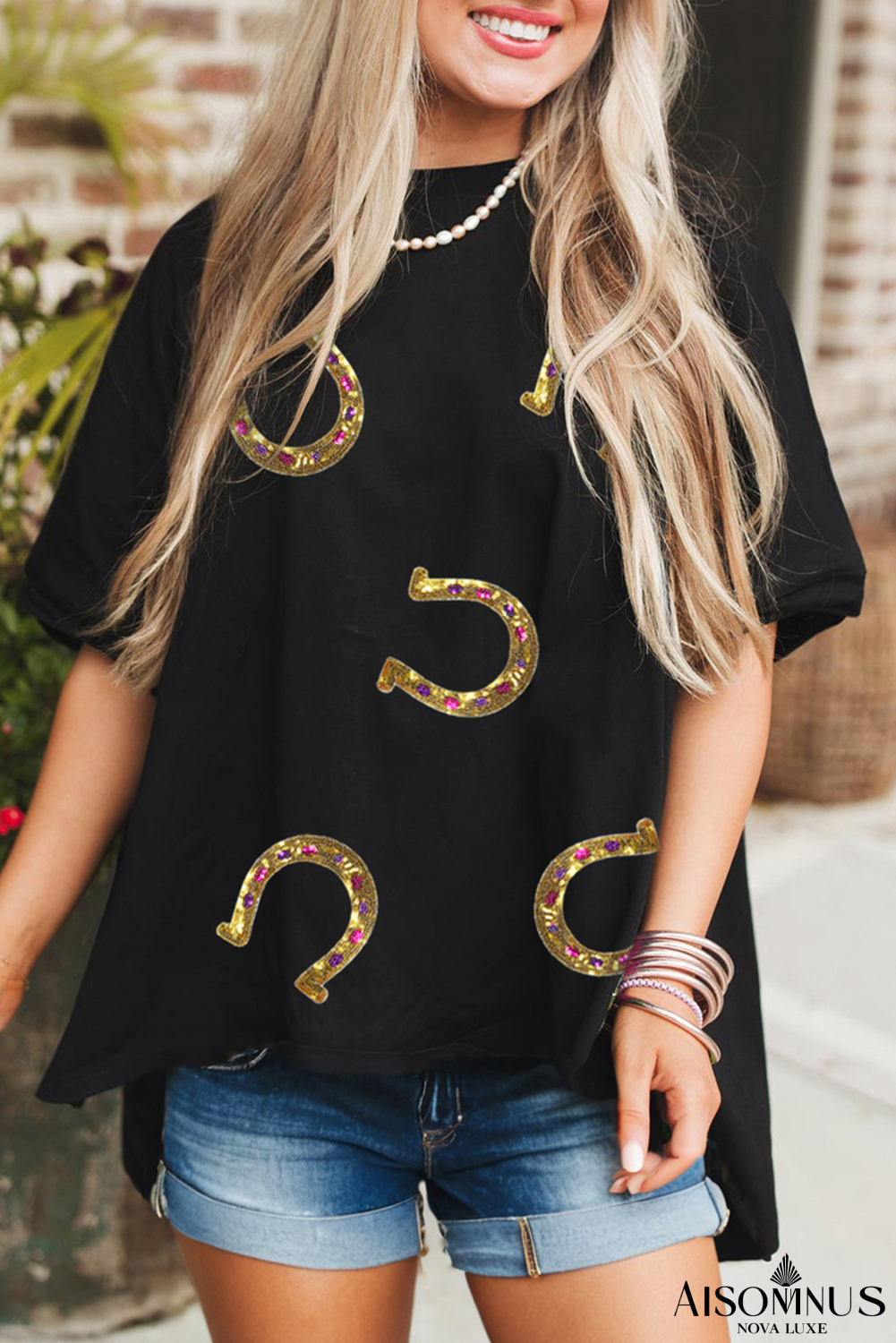 Black Western Shiny Horseshoes Pattern High Low Hem Casual T Shirt