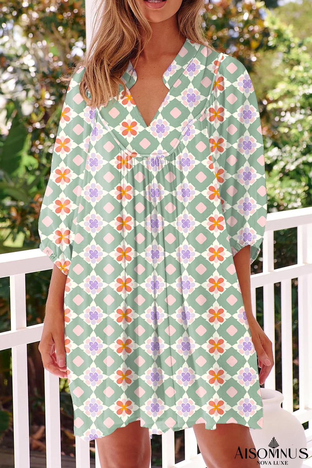 Green Geometric Floral Print 3/4 Sleeve Notched Neck Mini Dress