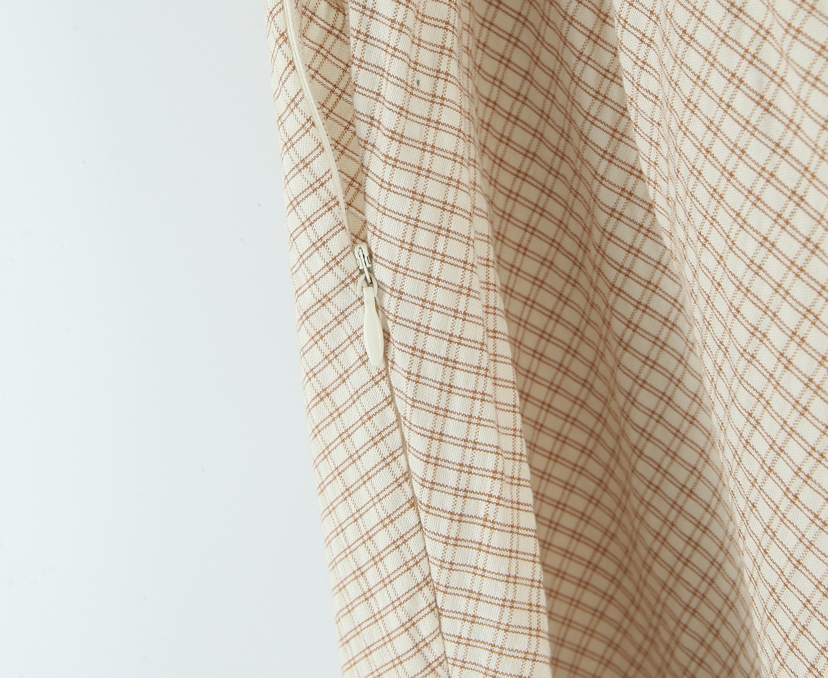 Stacked decorative plaid skirt