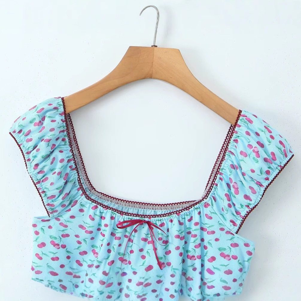 Slim Fit Angular Cut Red Berry Pattern Tee