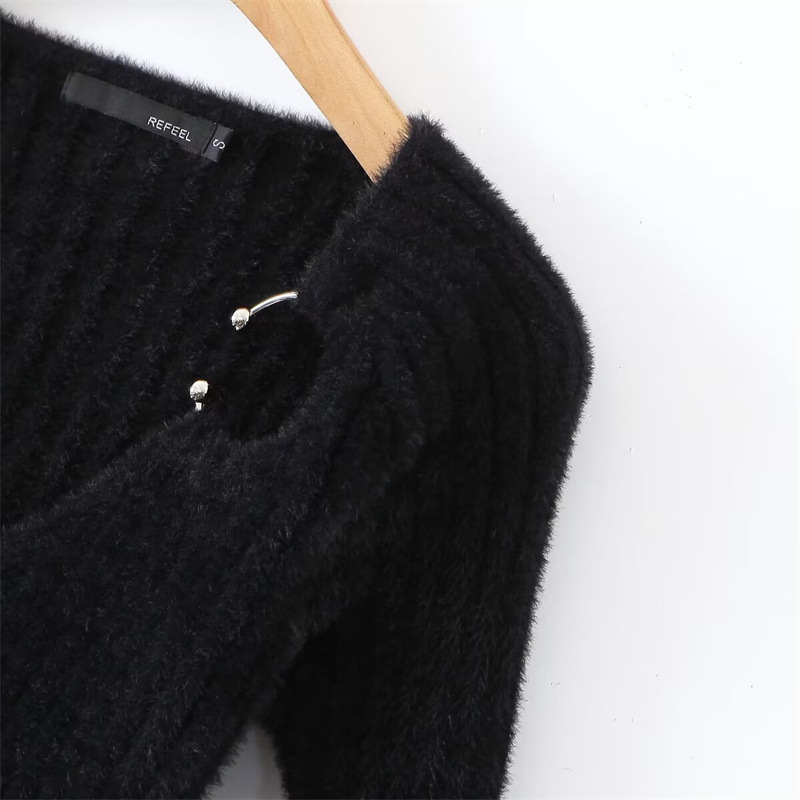 Fashionable and Sexy Style Women's Long Sleeve Hollow Knit Top