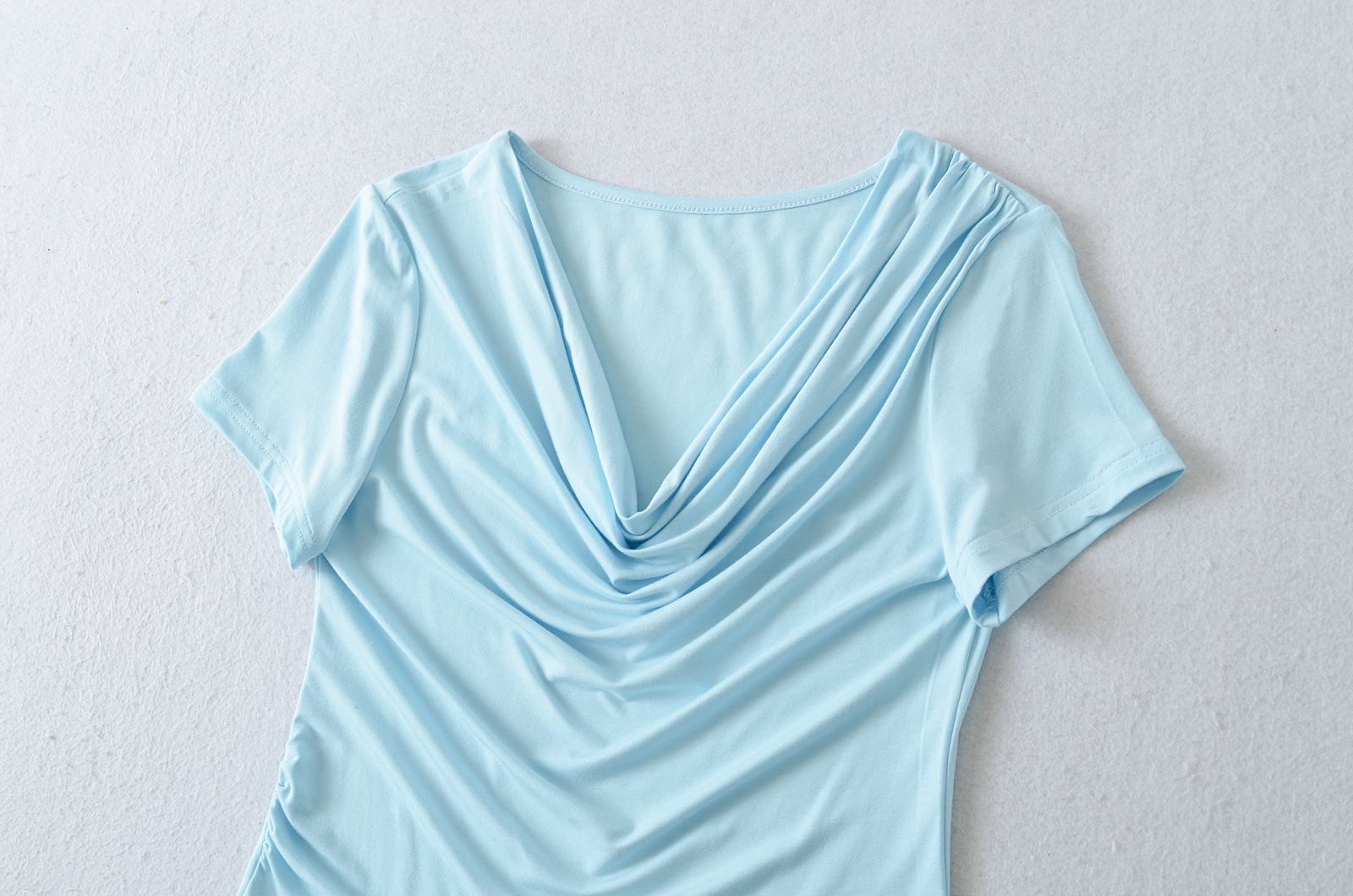 Short sleeved T-shirt for women