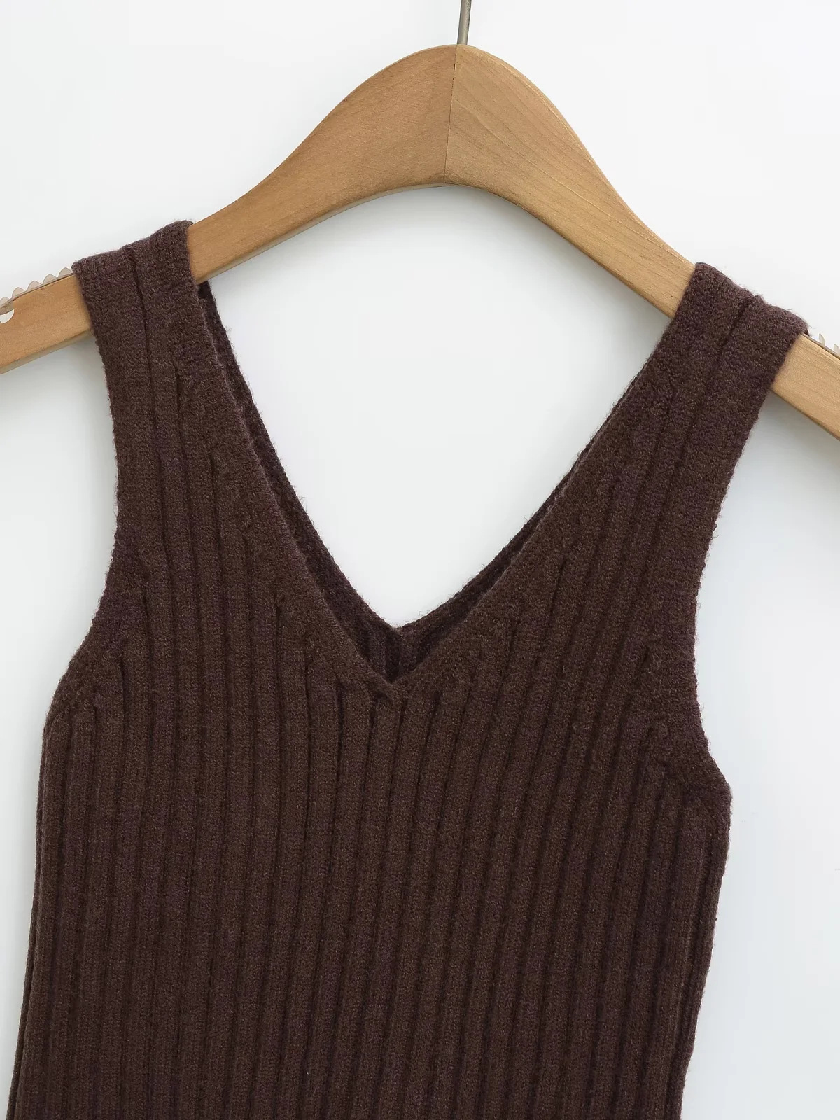 Slim Fit Short Sleeve Crew Knit Vest