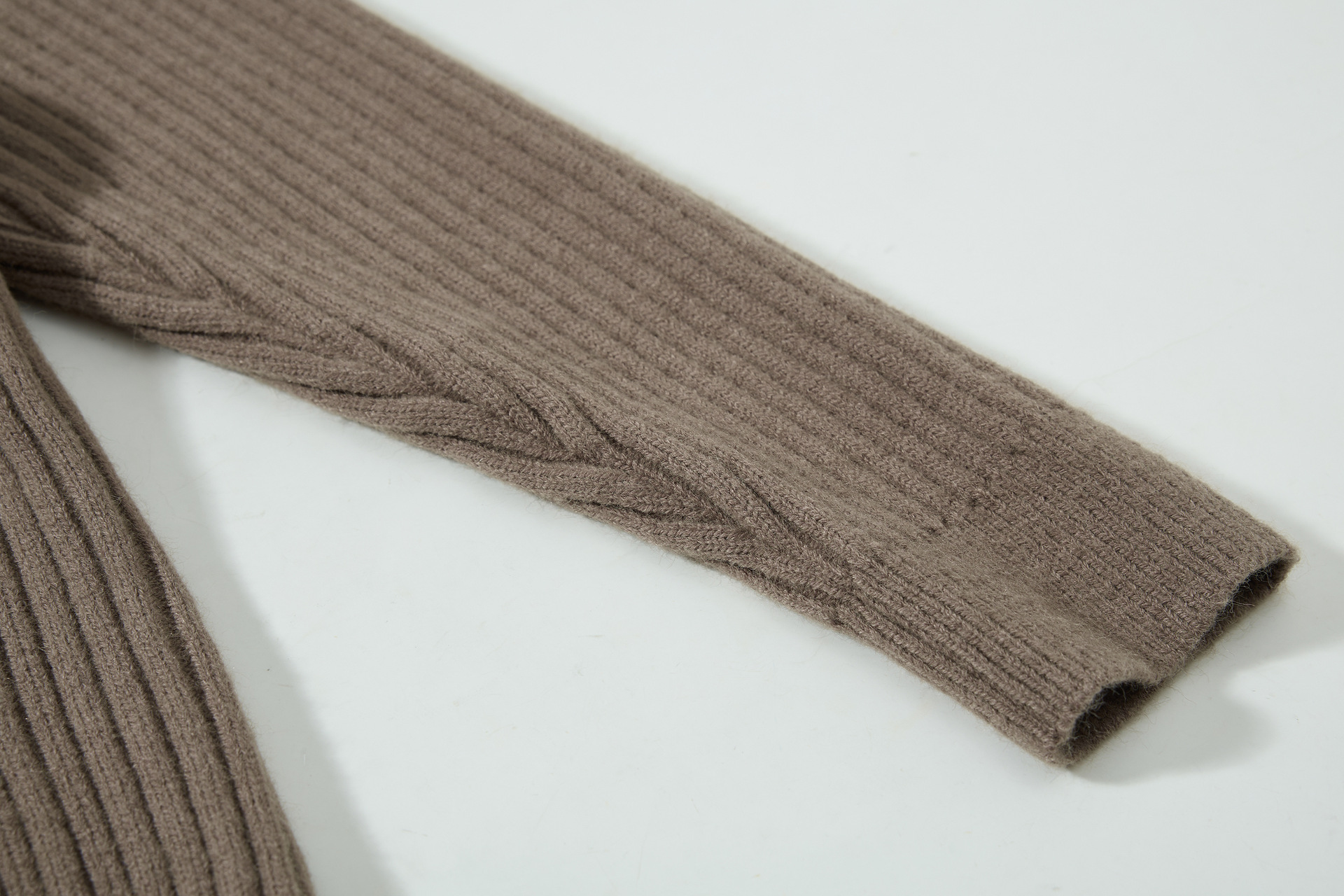 Sporty Loose Jacquard Long Sleeve Sweater