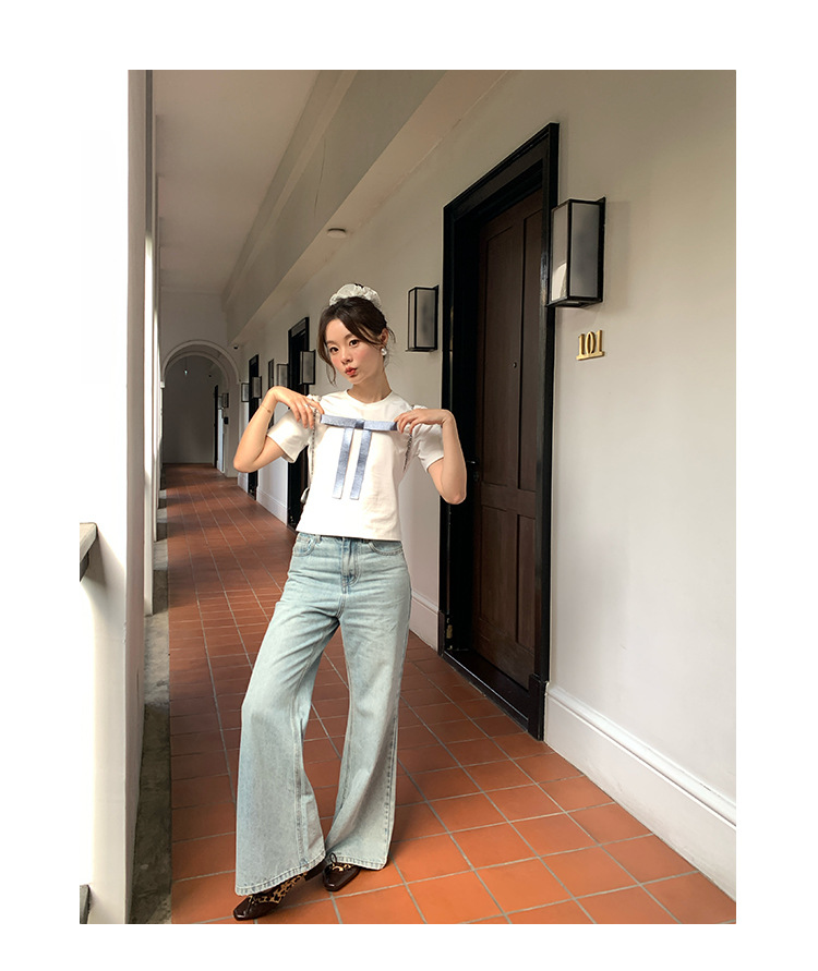 Ladies' Body-Hugging Round Neck Tie Front T-shirt