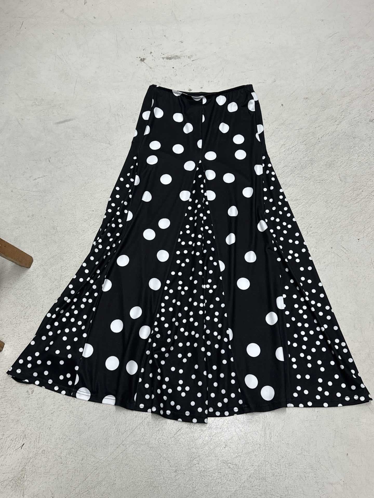 Retro Spot Print Paneled Swing Maxi Dress