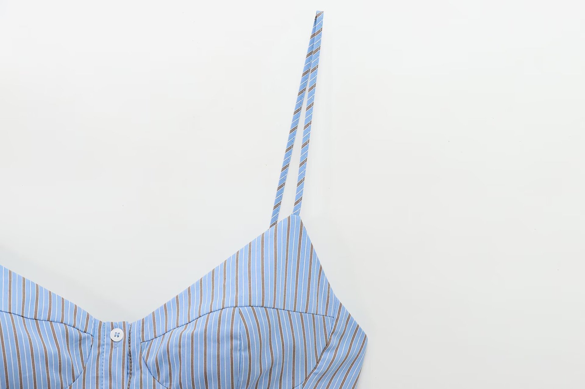 European American Sleeveless Cami