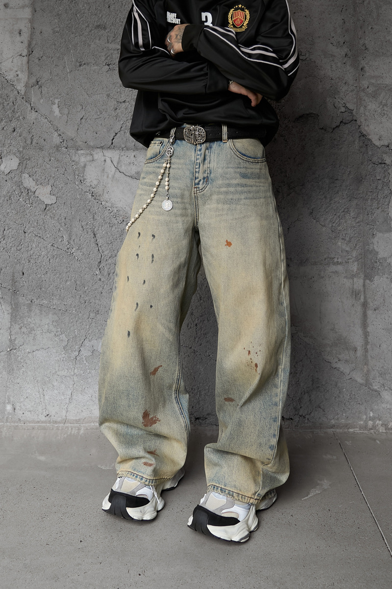 Streetwear Hip-hop Fashion Design Spray Painted Knife Pants for Men Loose Versatile Washed Distressed Denim Jeans