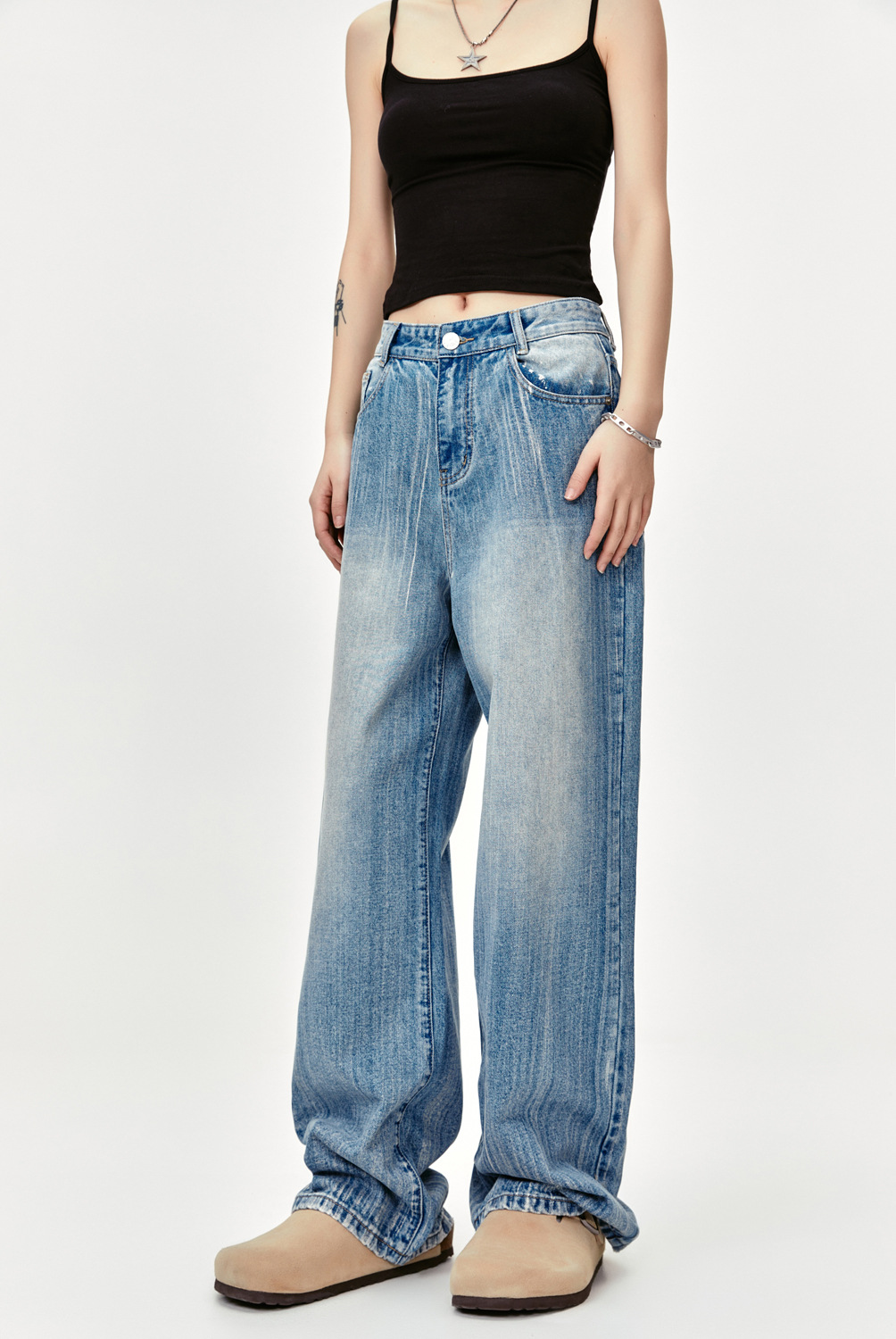 Washed Design Streamline Scratch Oversize Floor-Length Denim Pants