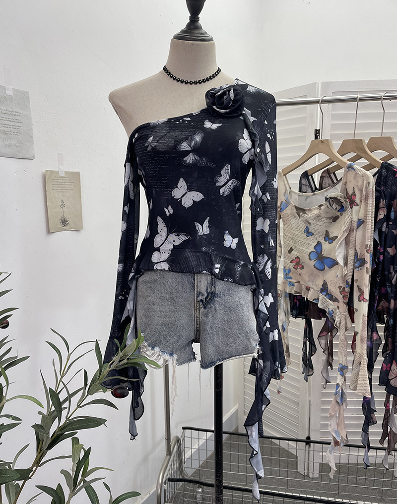 Asymmetric Pointed Floral Off-Shoulder Full Sleeve Top
