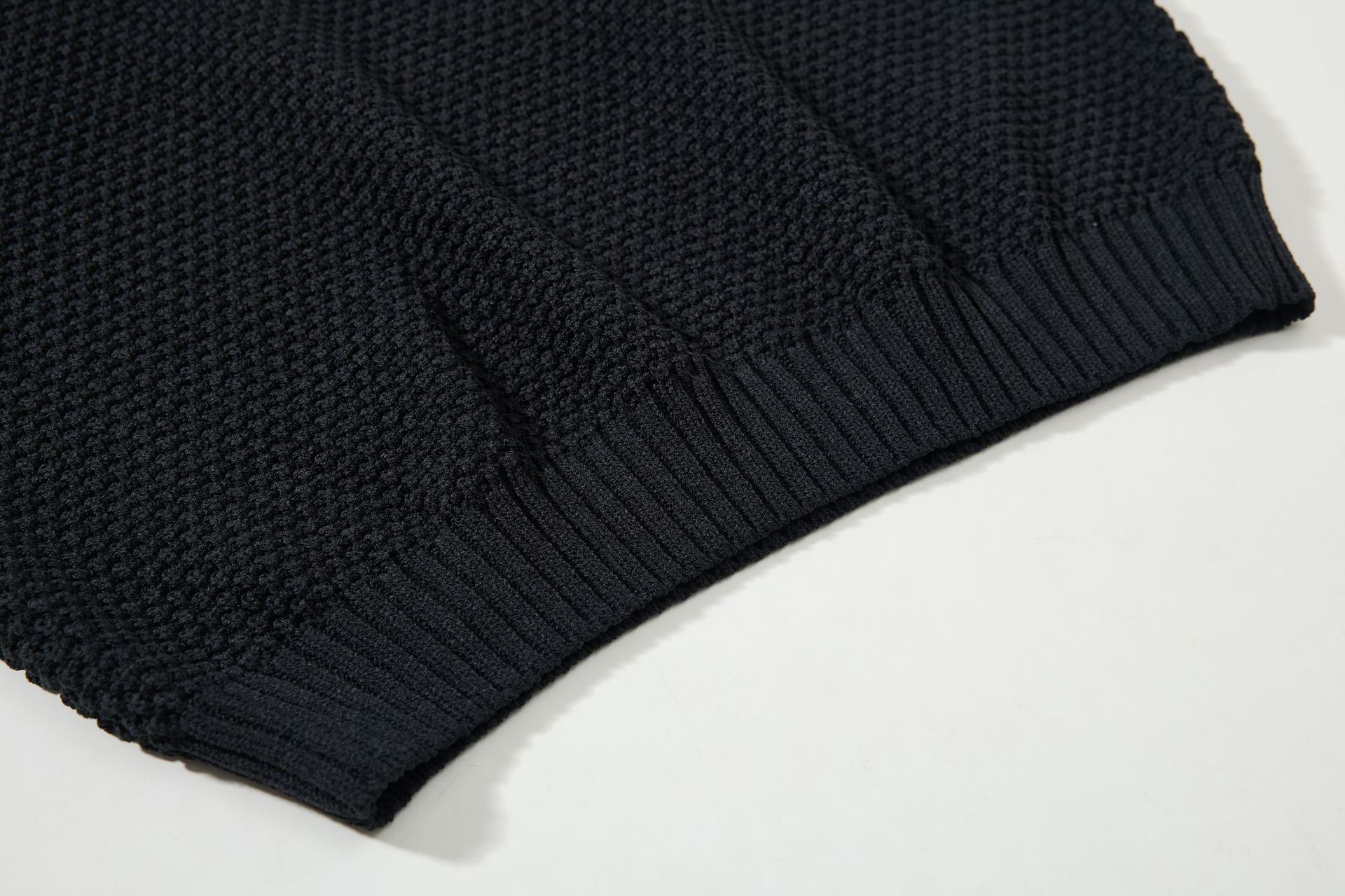 Relaxed Zipper Front Sweater Vest