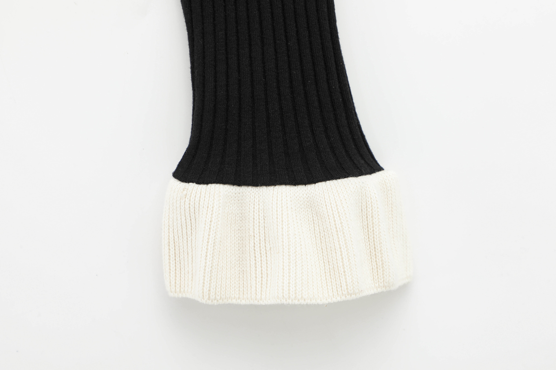Ladies Solid Long Sleeve Plunge Sweater Tiered Trim