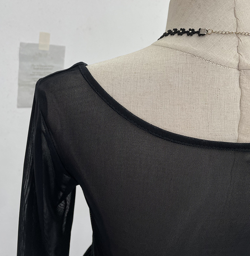 Plunging Neckline Long Sleeve Slim Fit Top