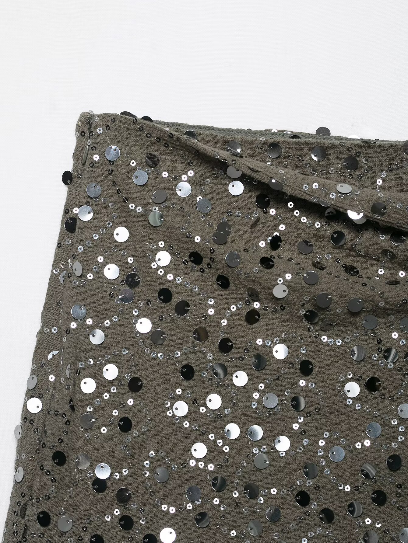 Ladies' Embellished Twin Button Plain Mid-Calf Skirt