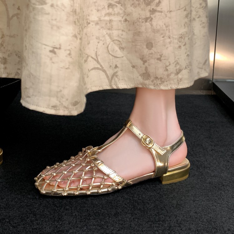 Cowhide foreskin hollowed out T-shaped strap flat sandals Mary Jane shoes