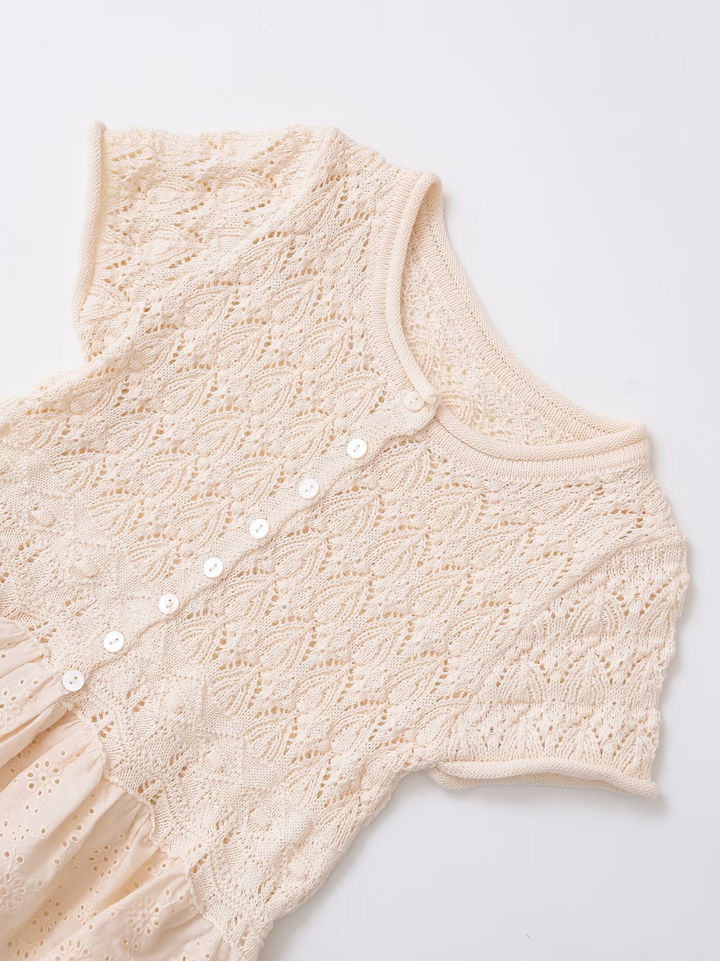Three-Quarter Sleeve Crewneck Polyester Top