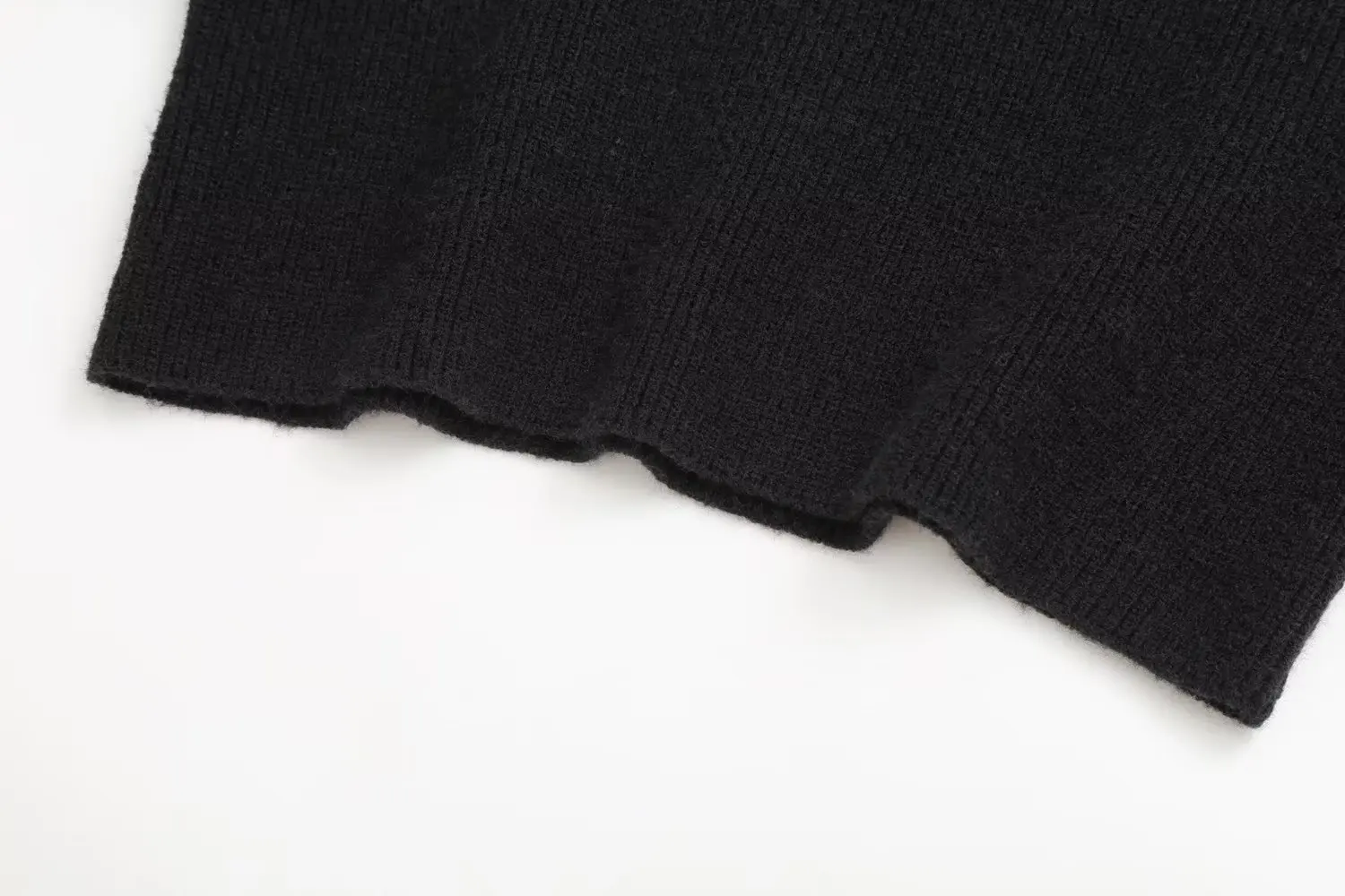 Ladies Polyester Two-Tone High Collar Sweater