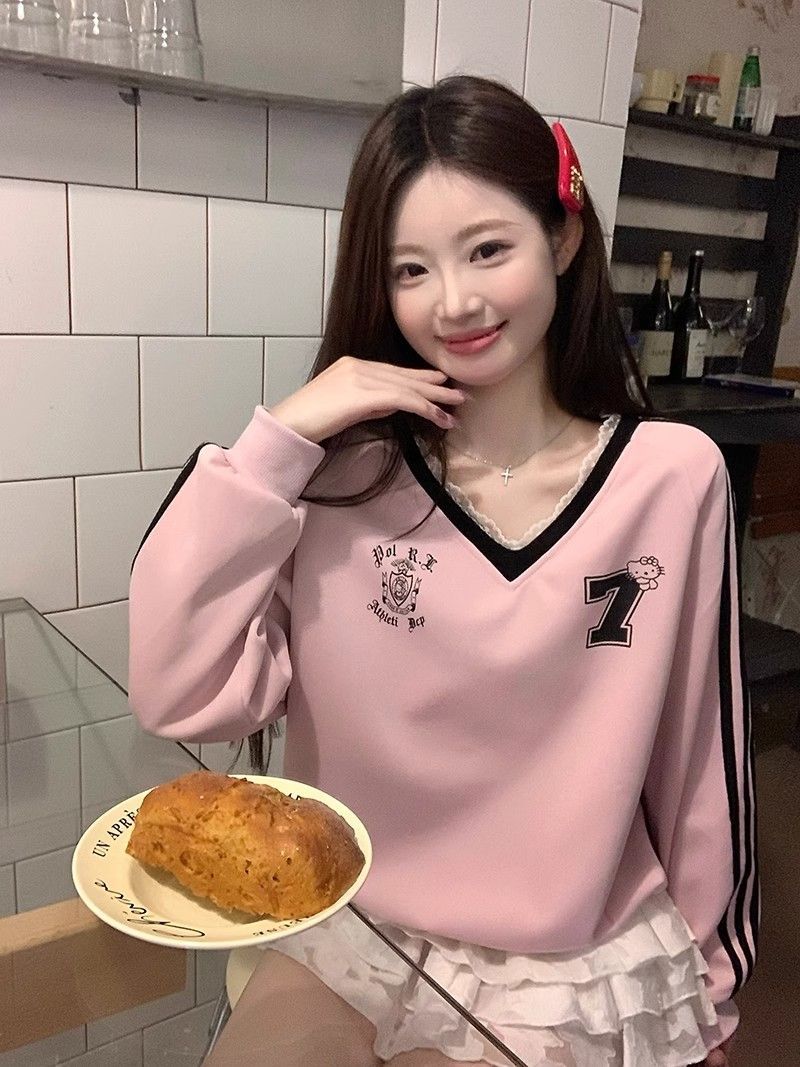 Ladies Japanese Graphic Oversized Polyester Hoodie