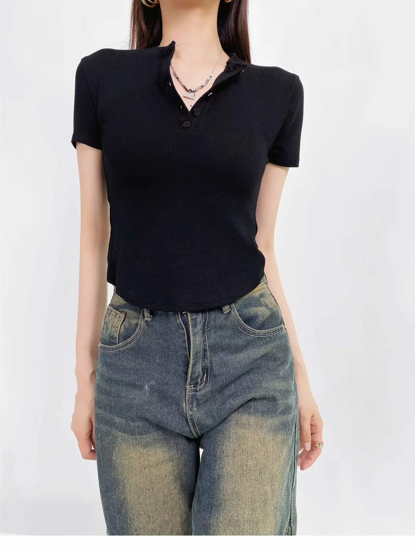 Ladies Plain Fitted Crew Neck Tee