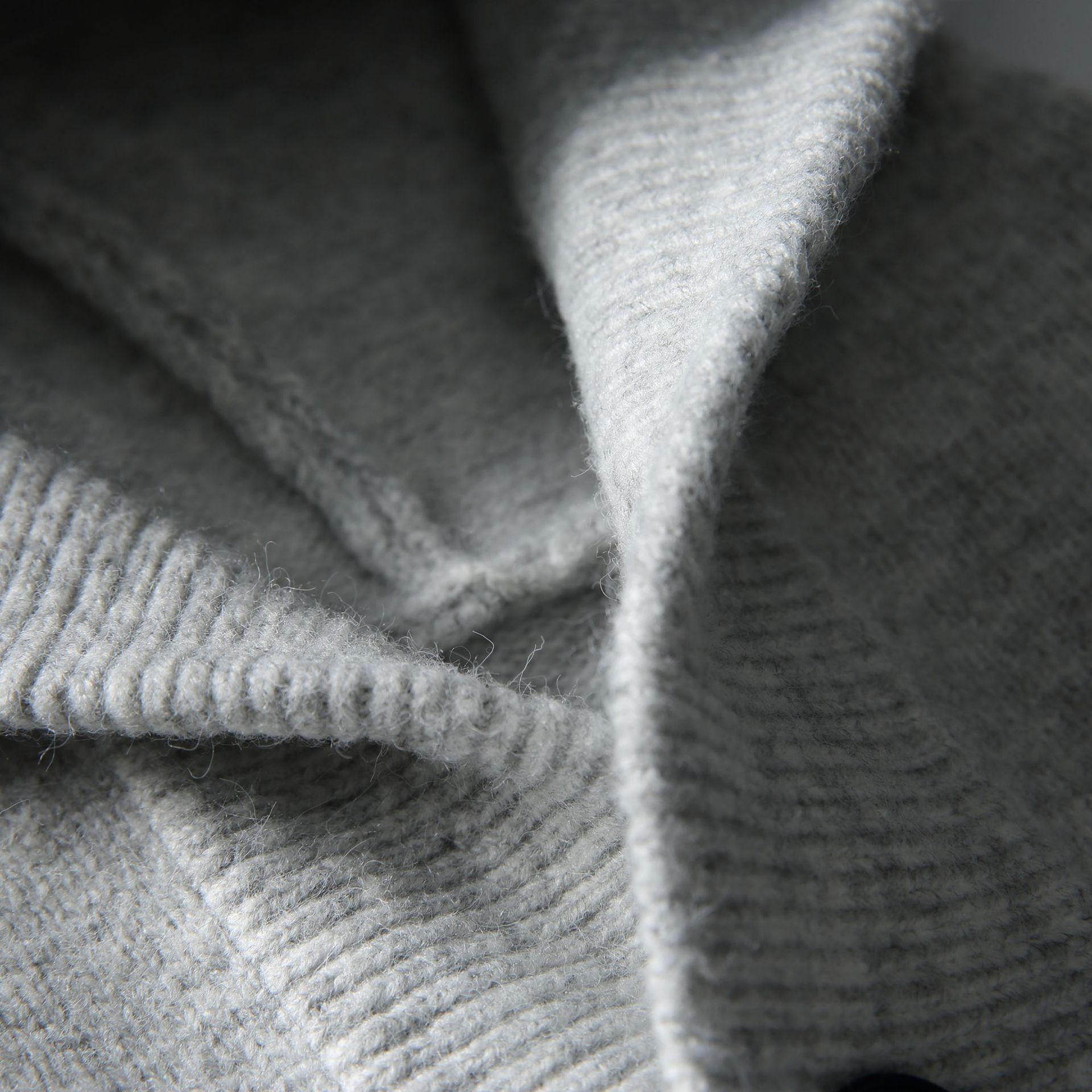 Premium Faux Layered Partial Zip Hood Sweater