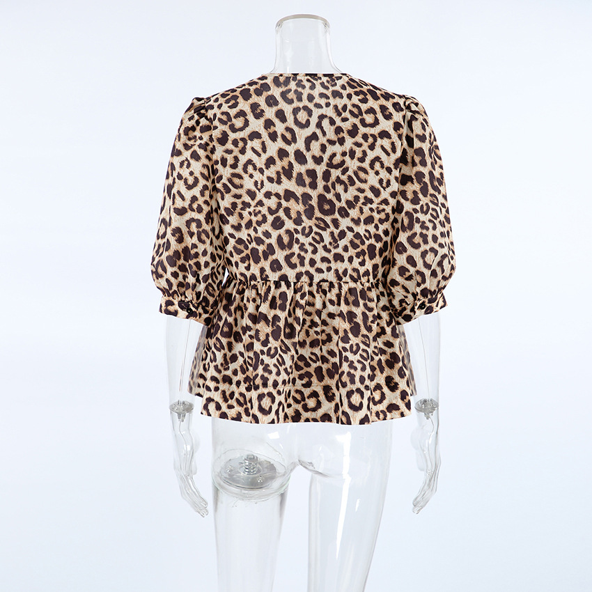 Relaxed Fit Animal Pattern Crewneck Knot Blouse