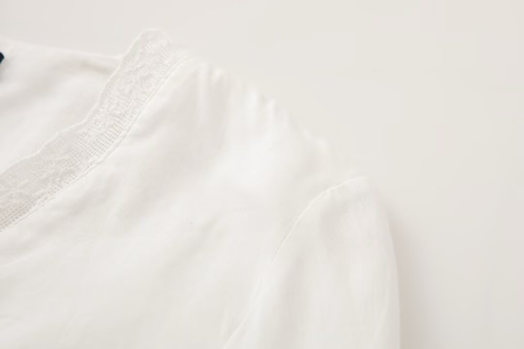 V-neck long sleeved solid color lace up shirt top for women