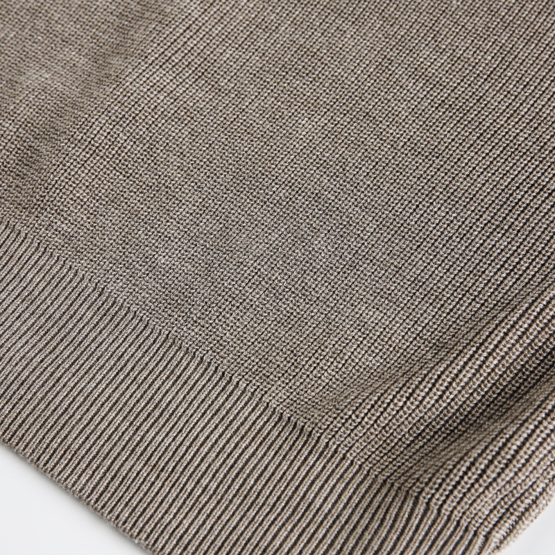 Simple Button Placket Knitwear