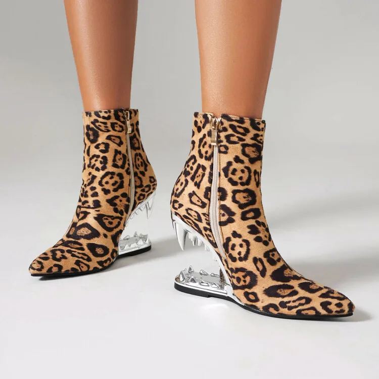 Hollow Out Tiger Tooth Shaped Heel Design Short Boots New Fashionable Leopard Print Zebra Zippered Women's Ankle Boot