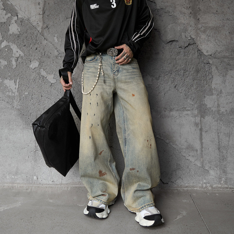 Streetwear Hip-hop Fashion Design Spray Painted Knife Pants for Men Loose Versatile Washed Distressed Denim Jeans