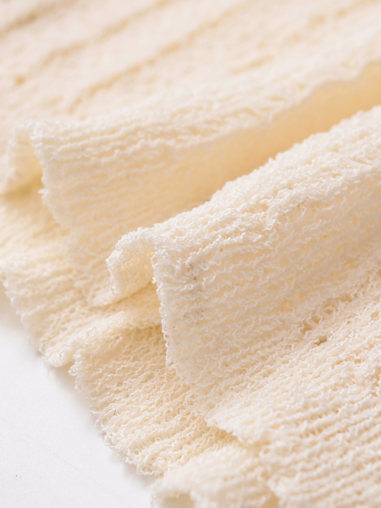 Oversized Sleeveless Polyester Cardigan Sweater