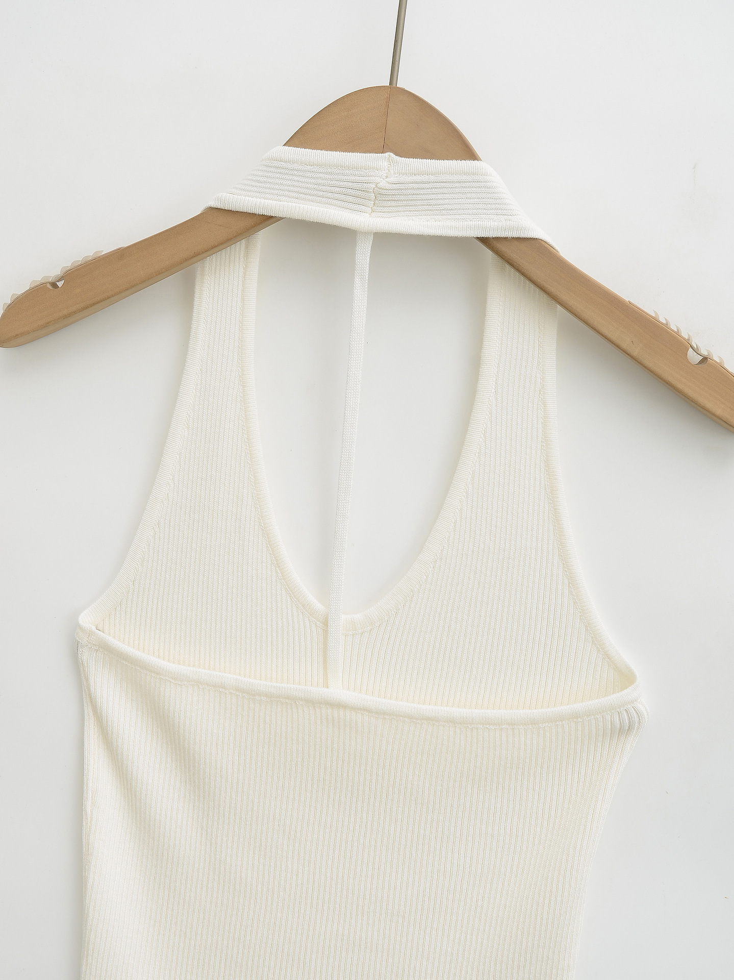 Sexy Backless Halter V-Neck Knitted Crop Top