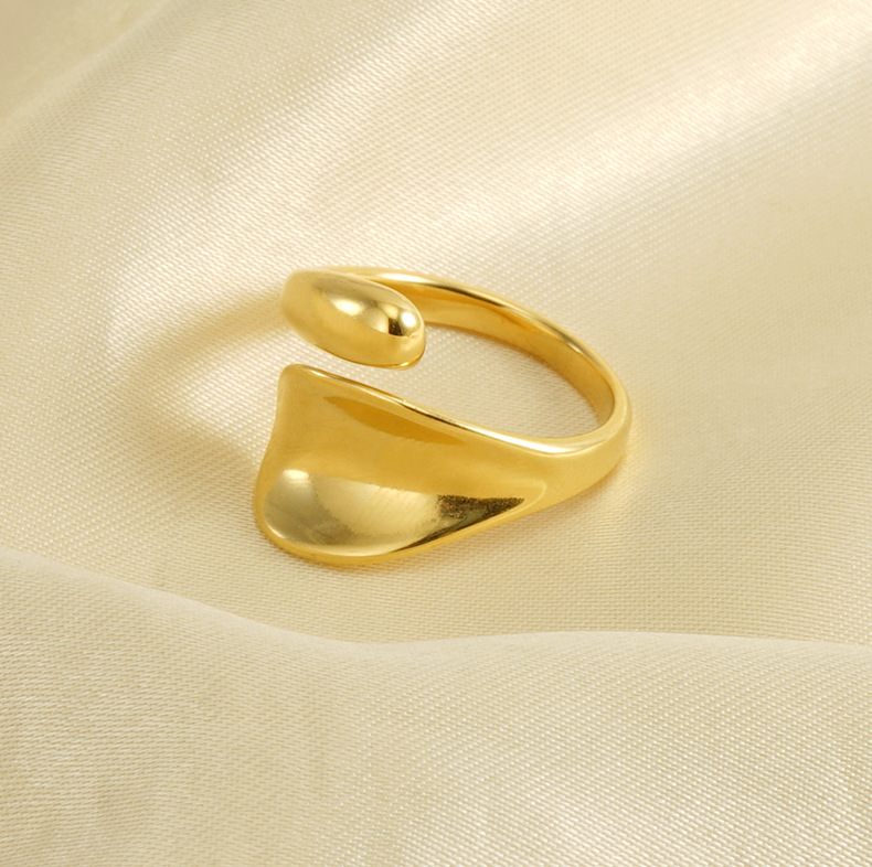 Unisex Silver Cutout Chunky Ring