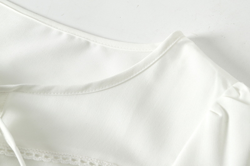 Short Sleeve Square Neck Loose Fit Commuter Shirt