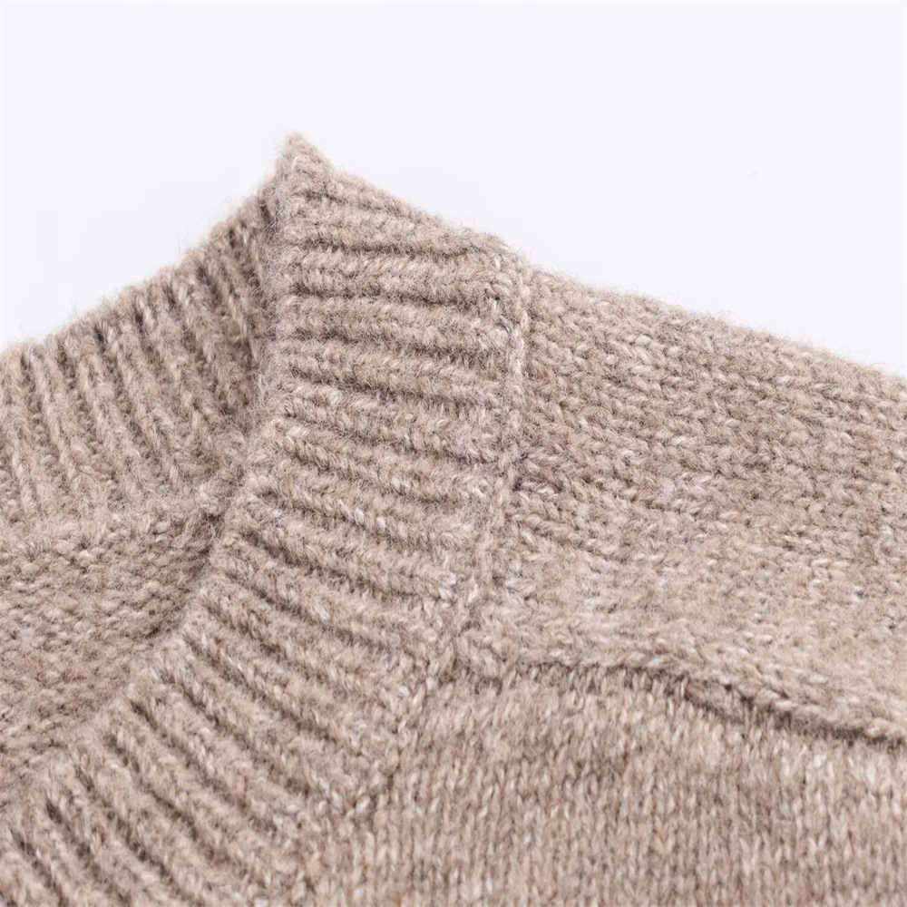 Ladies Plain Full Sleeve Button Front Polyester Sweater