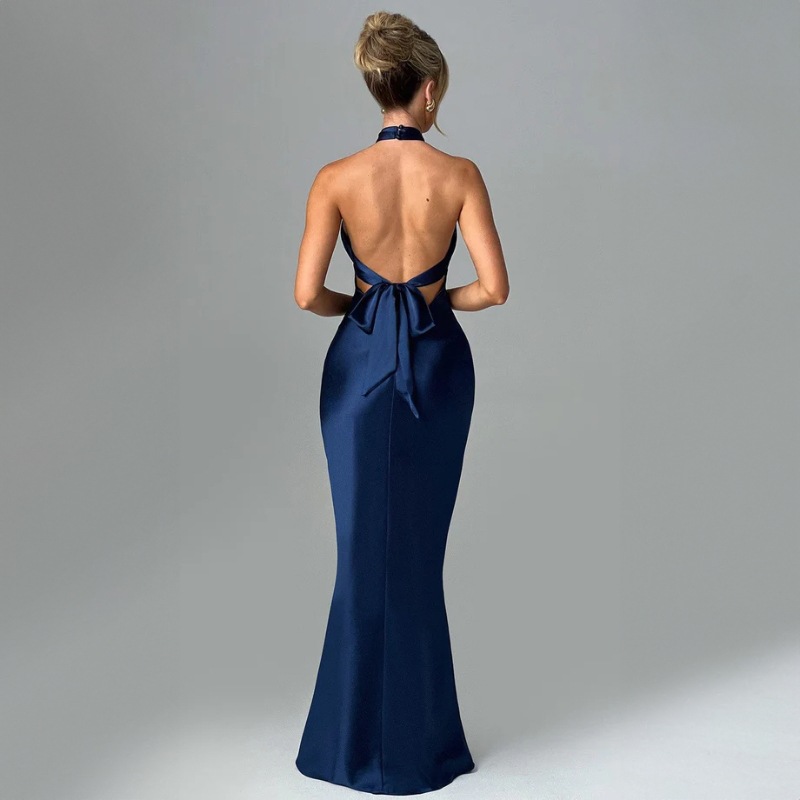 Backless sleeveless elegant dress