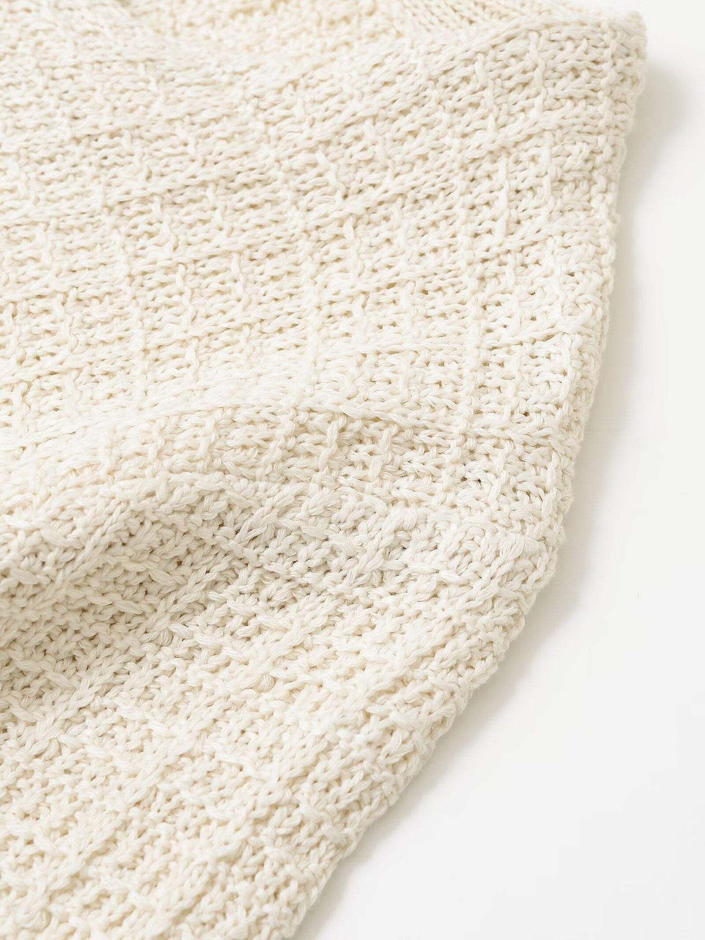 Modern Three-Quarter Knit Crew Sweater