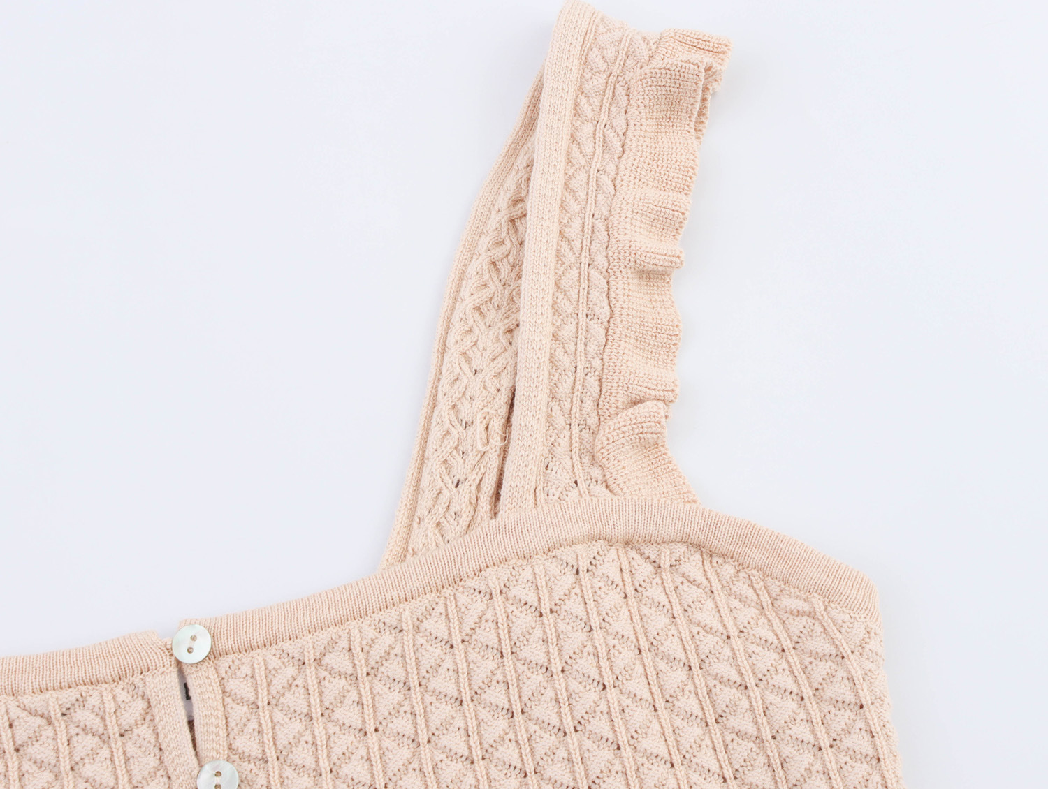 Single breasted knitted camisole vest for women